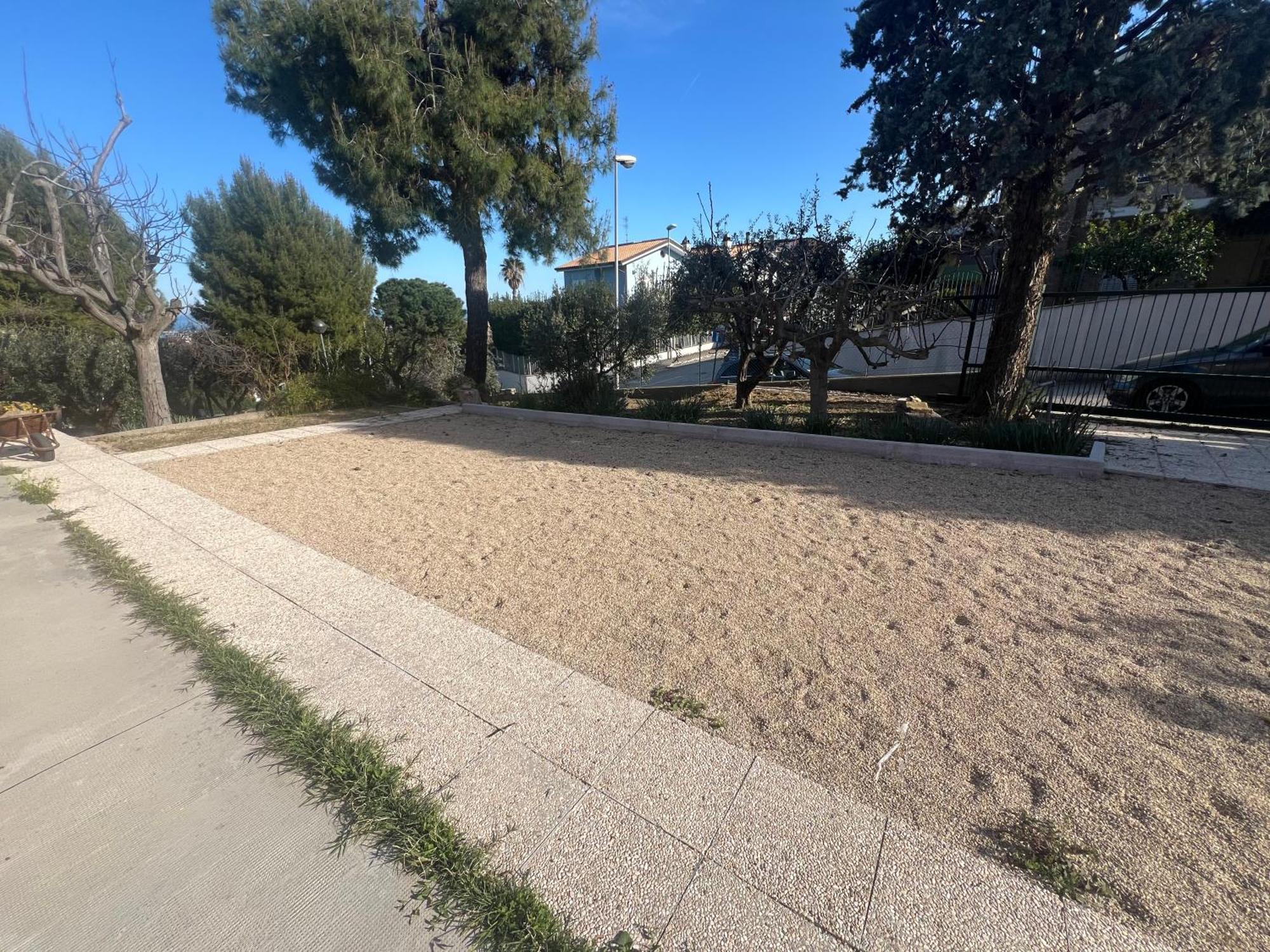 Rosa Nel Verde - Vista D'Amare San Benedetto del Tronto Eksteriør bilde